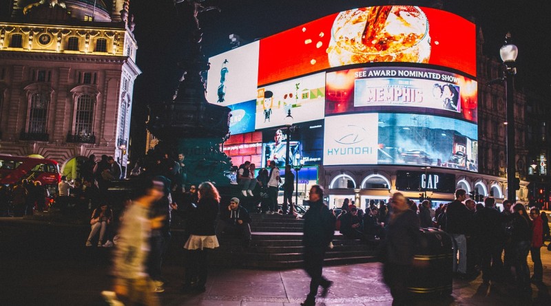 Piccadilly Circus